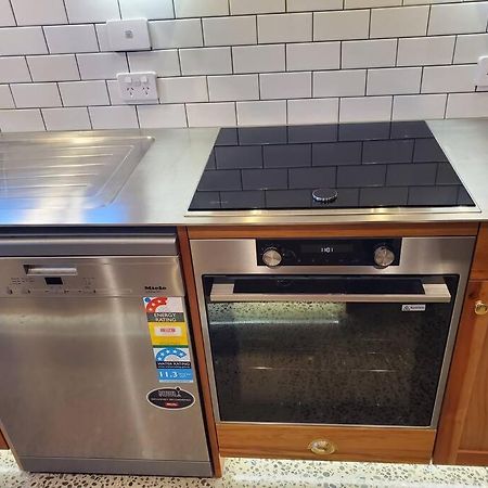 Koru Flat Apartment Dunedin Ngoại thất bức ảnh